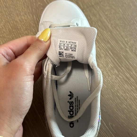 Adidas ‘Stan Smith’ Kids Sneakers size 4 - Picture 7 of 7